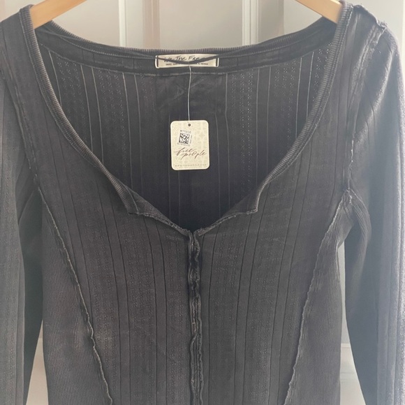 NEW Free People Eyes On You Top Small Black Cotton Long Sleeve Cropped ERK532 Sm - Picture 5 of 9